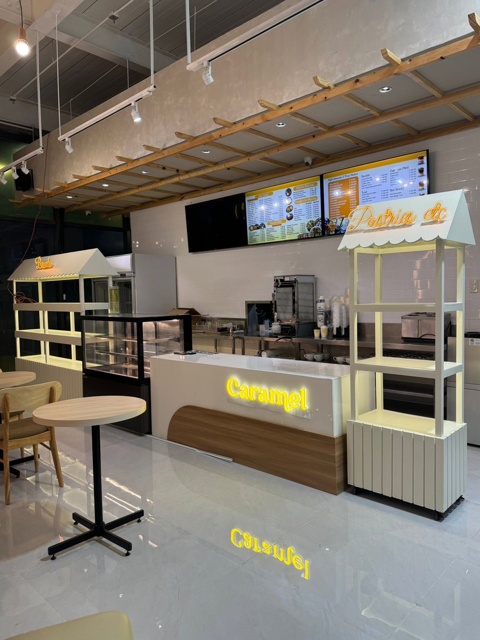 Caramel J&F Mall Labo — image 5 of 7