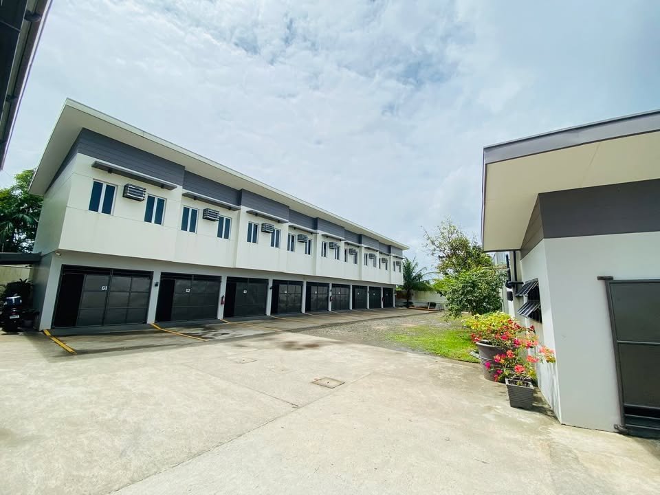 Marco Polo Apartelle — image 3 of 6